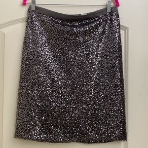 J. Crew Silver pewter Sequin Skirt. Zip back Festive , party Size 8